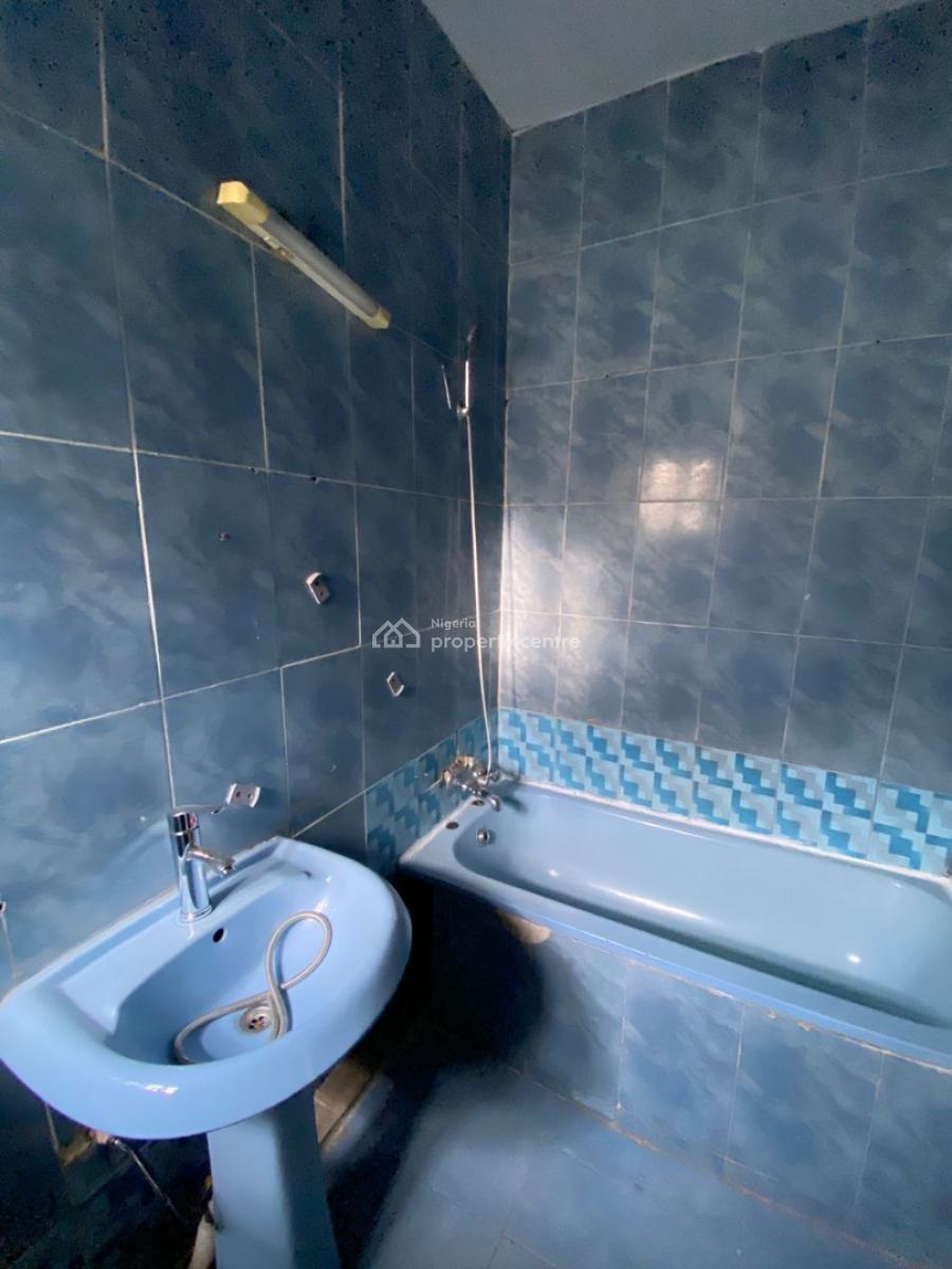 a Standard 4 Bedroom Semi Detached Duplex with 2 Rooms Bq, Second Avenue, Gwarinpa, Abuja, Semi-detached Duplex for Rent