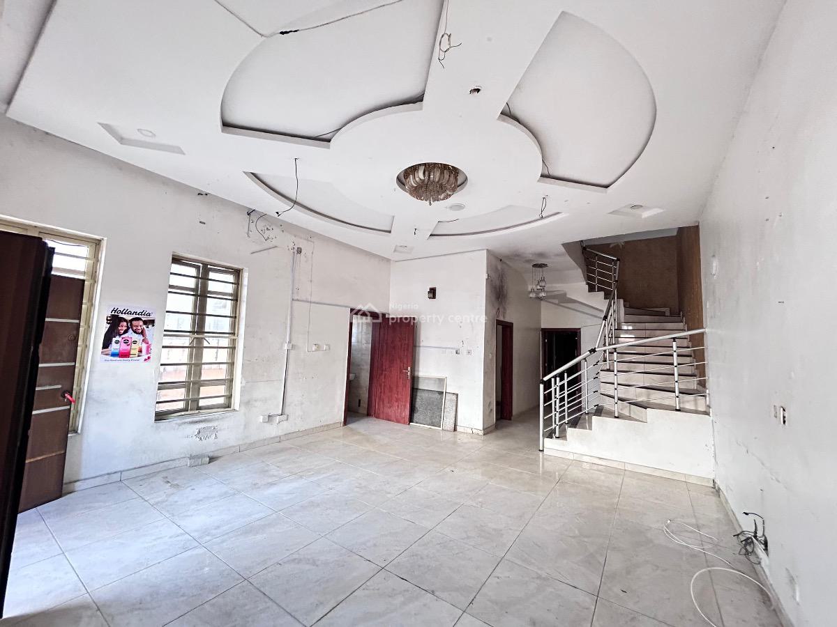 Strategically Located Four (4) Bedroom Semi-detached Duplex with a Bq, Agungi, Lekki, Lagos, Semi-detached Duplex for Rent