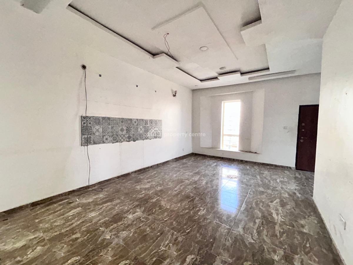 Strategically Located Four (4) Bedroom Semi-detached Duplex with a Bq, Agungi, Lekki, Lagos, Semi-detached Duplex for Rent