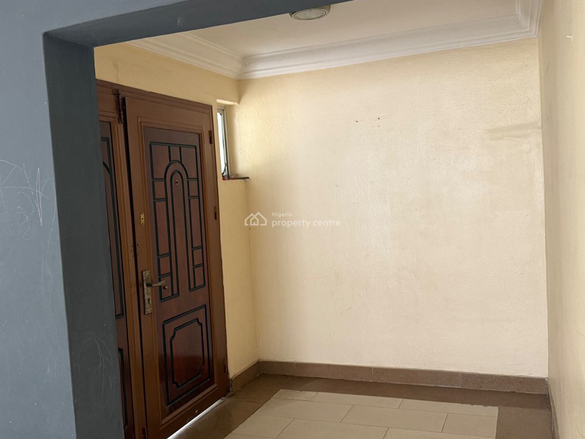 Spacious 3 Bedroom Bungalow with Bq with Spacious Garden, Updc, Ikate Elegushi, Lekki, Lagos, Semi-detached Bungalow for Rent