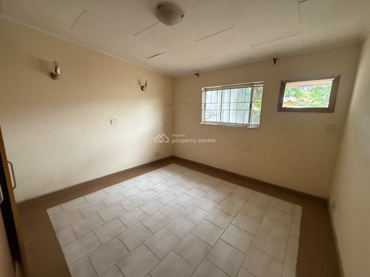 Spacious 3 Bedroom Bungalow with Bq with Spacious Garden, Updc, Ikate Elegushi, Lekki, Lagos, Semi-detached Bungalow for Rent
