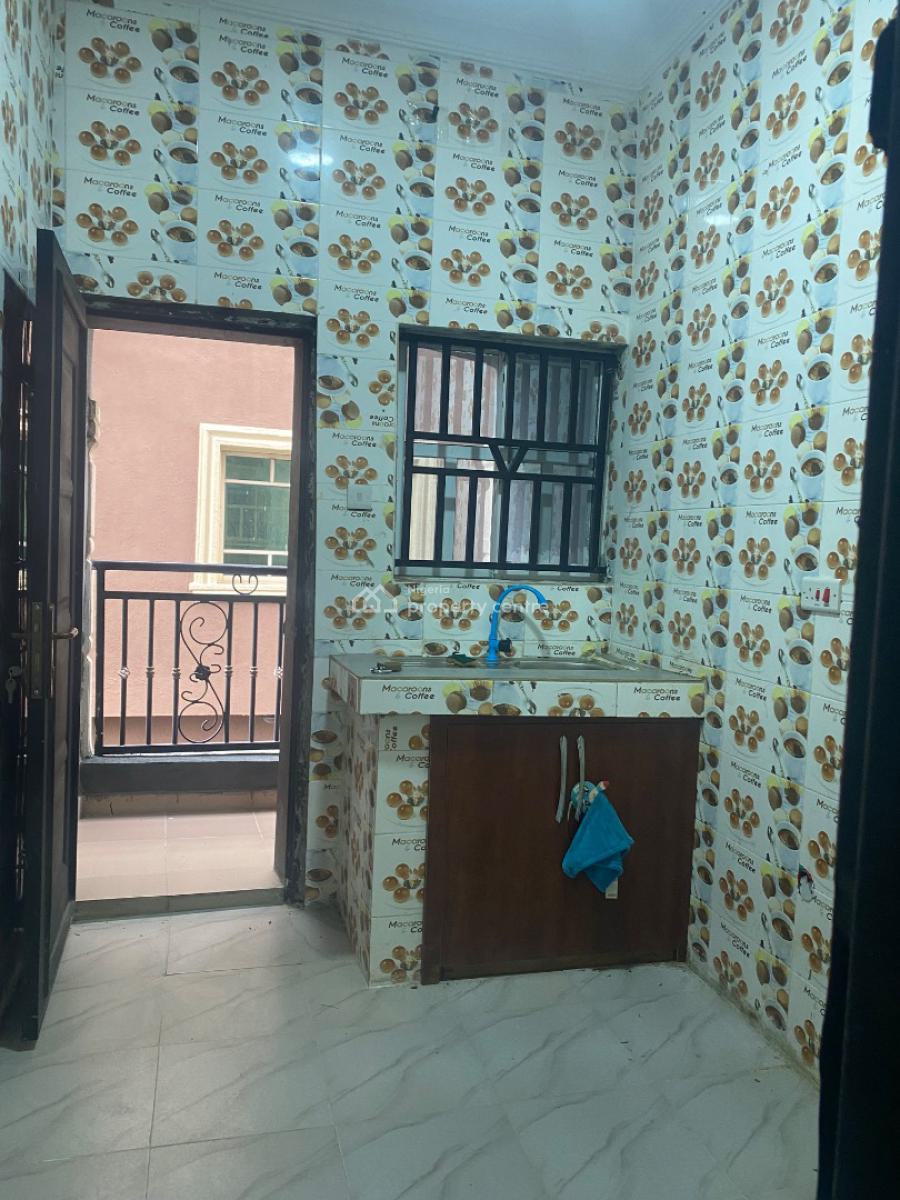 Neatly Used Standard 2bedroom, Pedro, Pedro, Gbagada, Lagos, Flat / Apartment for Rent