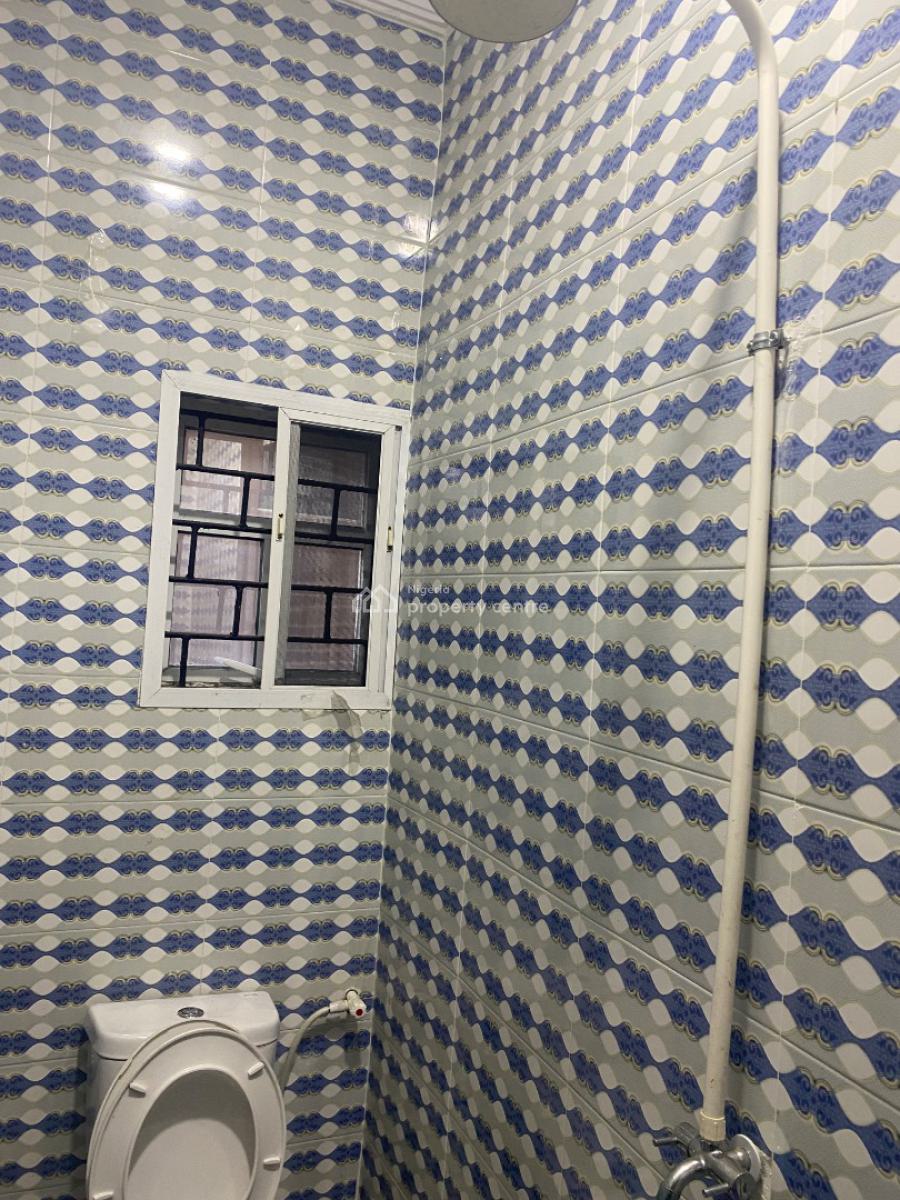 Neatly Used Standard 2bedroom, Pedro, Pedro, Gbagada, Lagos, Flat / Apartment for Rent