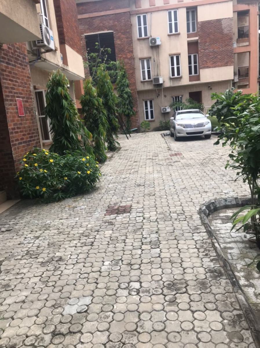 Luxury 3 Bedroom Flat with Excellent Facilities, Pinnacle Estate, Ogedengbe Road, Off Oduduwa Road, Apapa Gra, Apapa, Lagos, Flat / Apartment for Sale