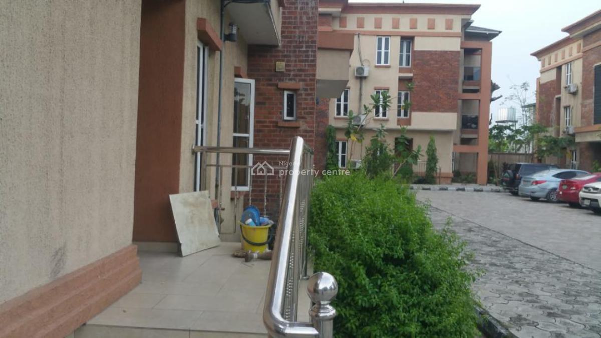 Luxury 3 Bedroom Flat with Excellent Facilities, Pinnacle Estate, Ogedengbe Road, Off Oduduwa Road, Apapa Gra, Apapa, Lagos, Flat / Apartment for Sale