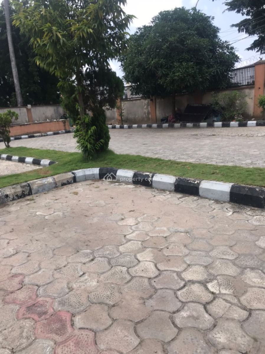 Luxury 3 Bedroom Flat with Excellent Facilities, Pinnacle Estate, Ogedengbe Road, Off Oduduwa Road, Apapa Gra, Apapa, Lagos, Flat / Apartment for Sale