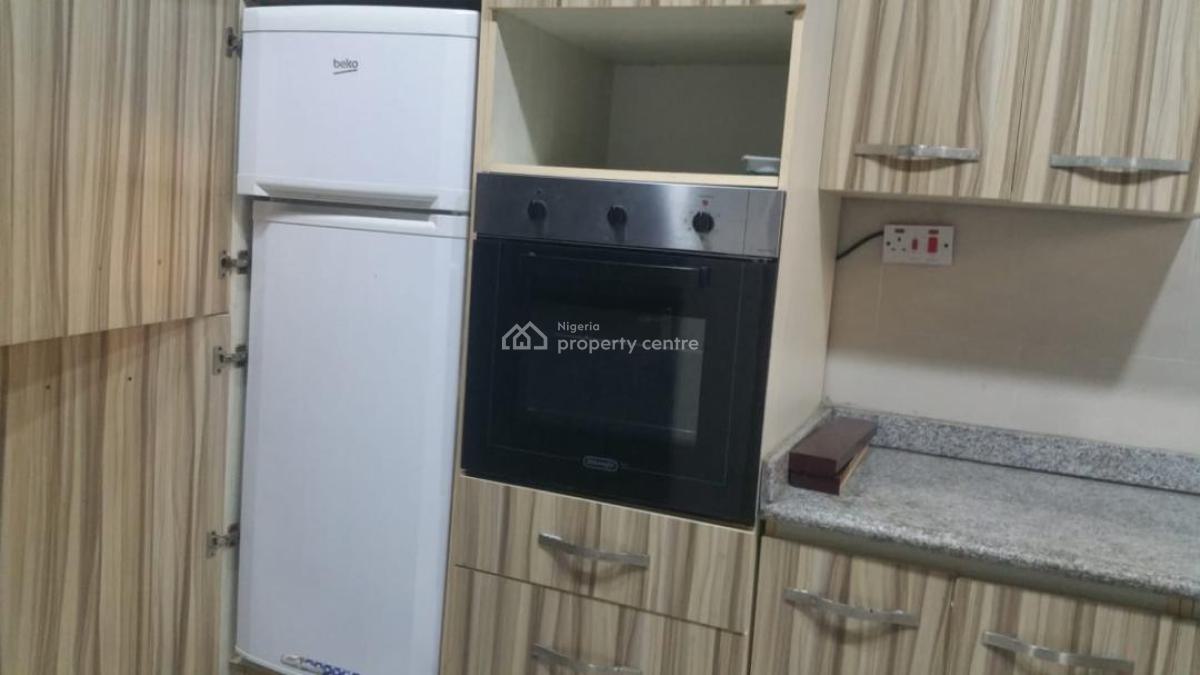 Luxury 3 Bedroom Flat with Excellent Facilities, Pinnacle Estate, Ogedengbe Road, Off Oduduwa Road, Apapa Gra, Apapa, Lagos, Flat / Apartment for Sale