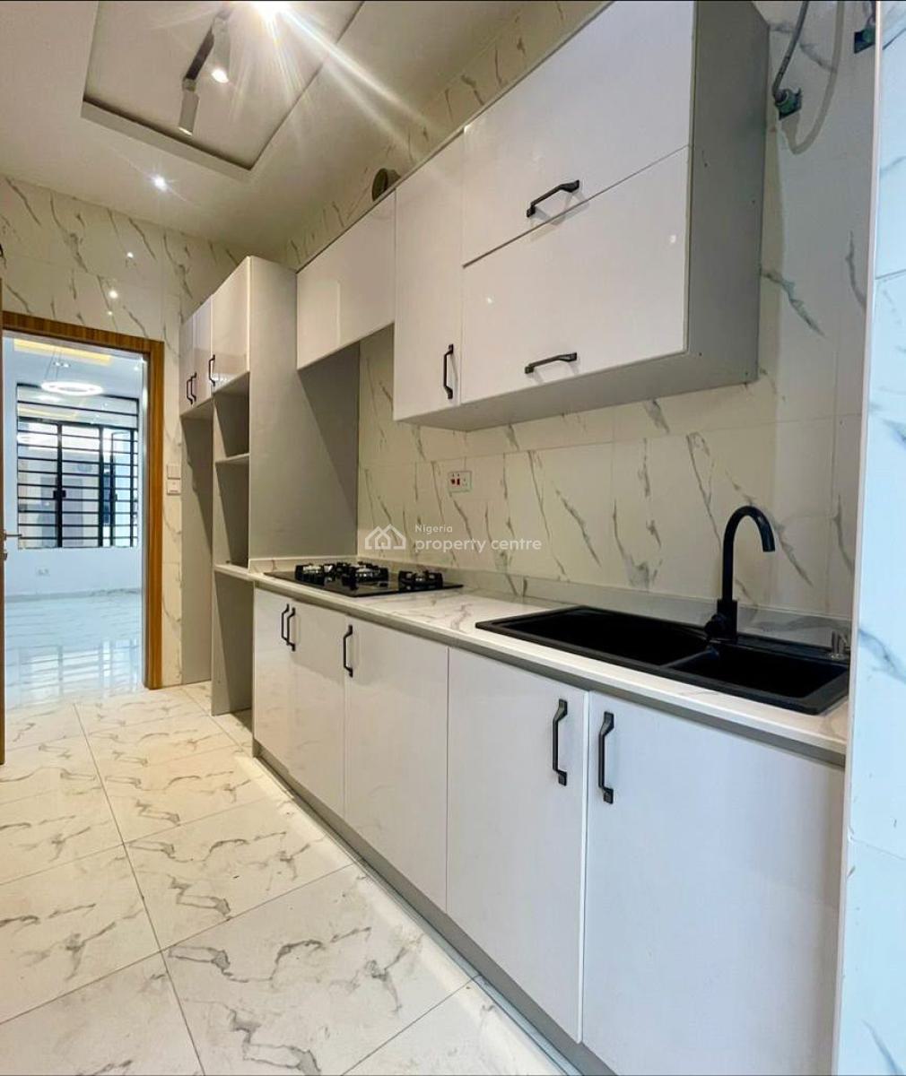 3 Bedroom Terrace Duplex, Ikota, Lekki, Lagos, Flat / Apartment for Sale