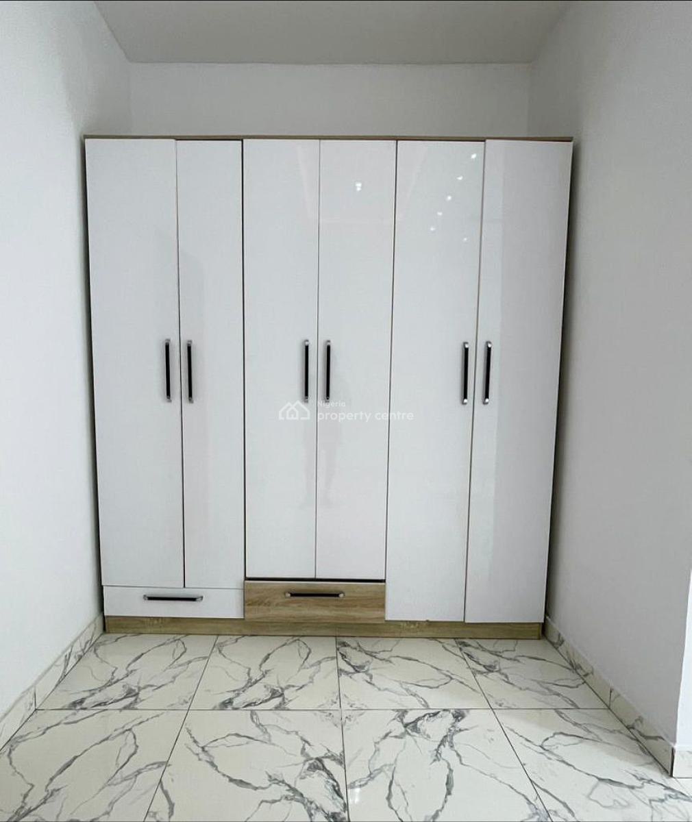 3 Bedroom Terrace Duplex, Ikota, Lekki, Lagos, Flat / Apartment for Sale