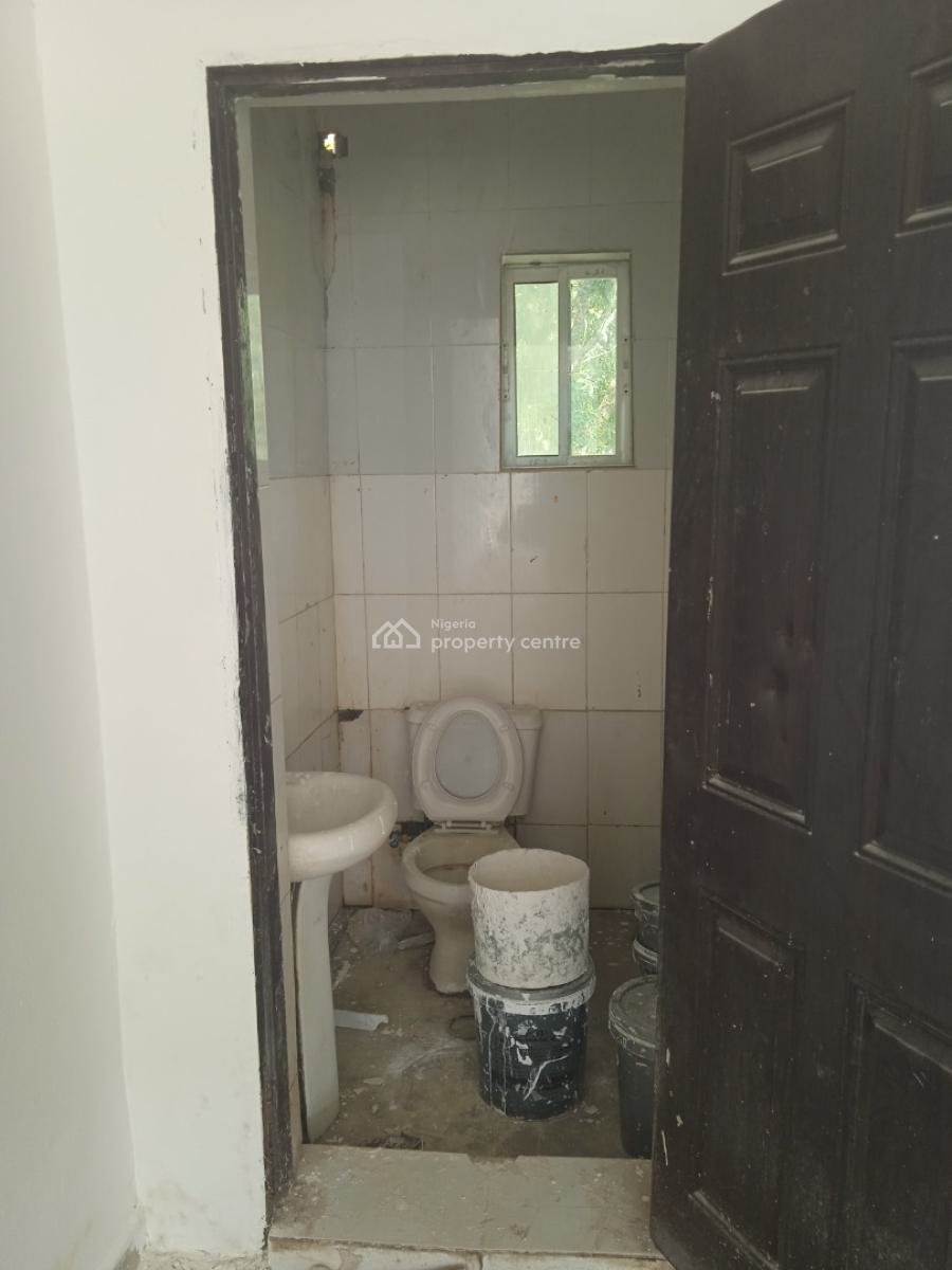 Showroom 115sqm 1st Floor, Gwarinpa, Abuja, Shop for Rent