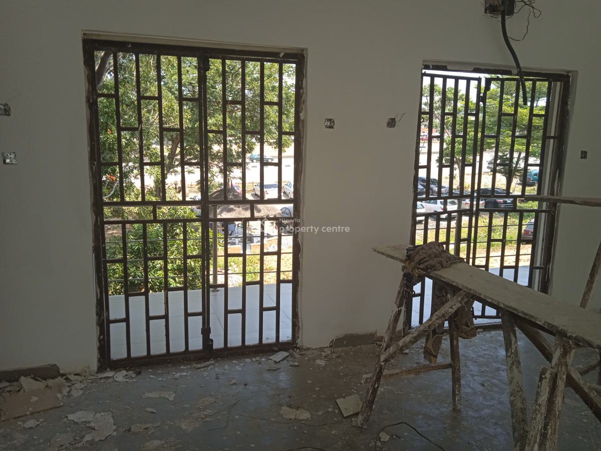 Showroom 115sqm 1st Floor, Gwarinpa, Abuja, Shop for Rent