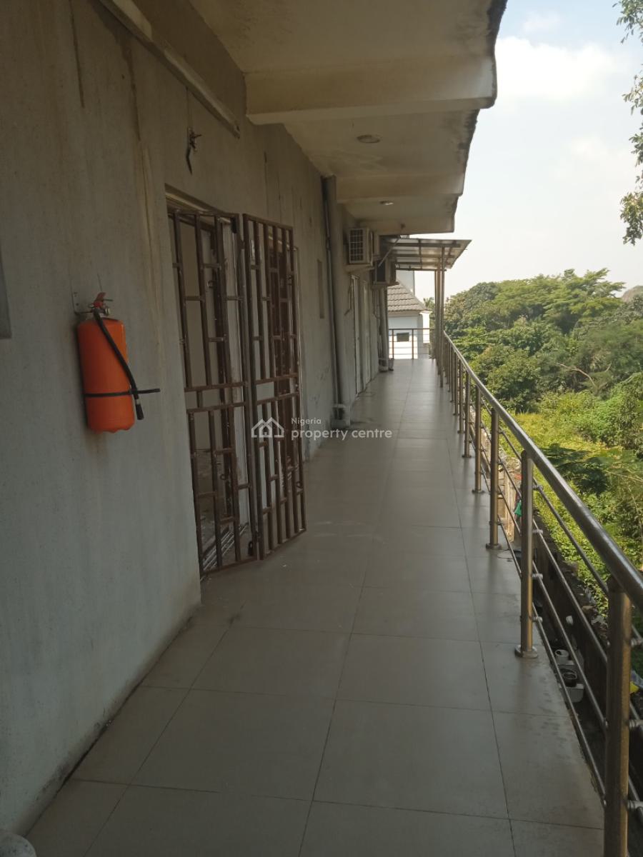 Showroom 115sqm 1st Floor, Gwarinpa, Abuja, Shop for Rent