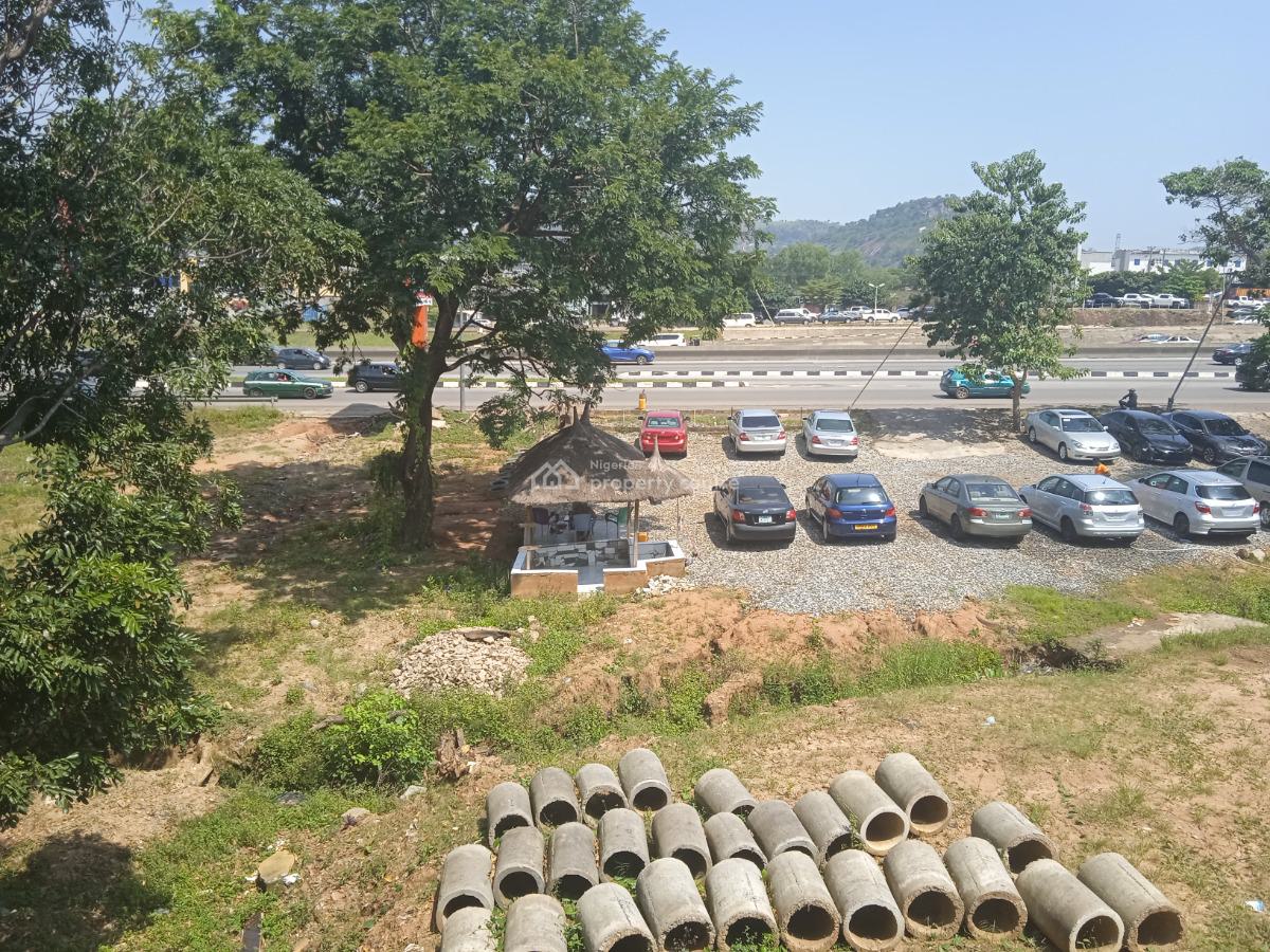 Showroom 115sqm 1st Floor, Gwarinpa, Abuja, Shop for Rent