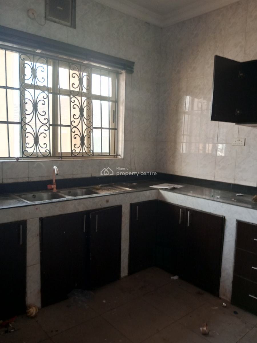 Spacious and Serviced 2 Bedroom Apartment, By Chisco Busstop, Ikate Elegushi, Lekki, Lagos, Flat / Apartment for Rent