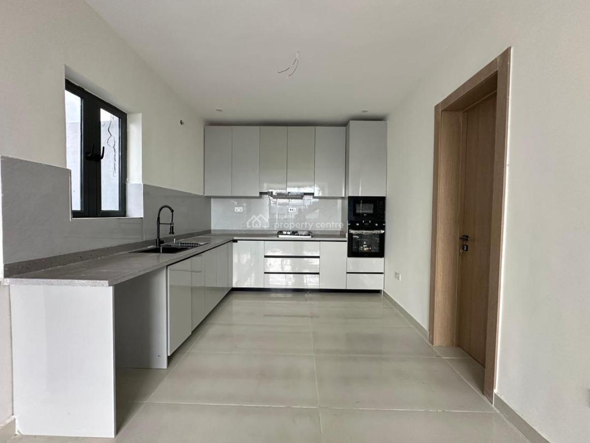 4 Bedroom Terrace Duplex + Bq, New Road Axis, Lekki, Lagos, Terraced Duplex for Rent