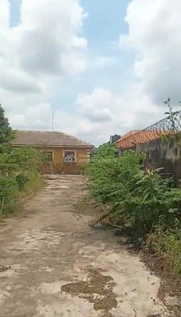 3 Bedroom Detached Bungalow, Magboro, Ogun, Detached Bungalow for Sale