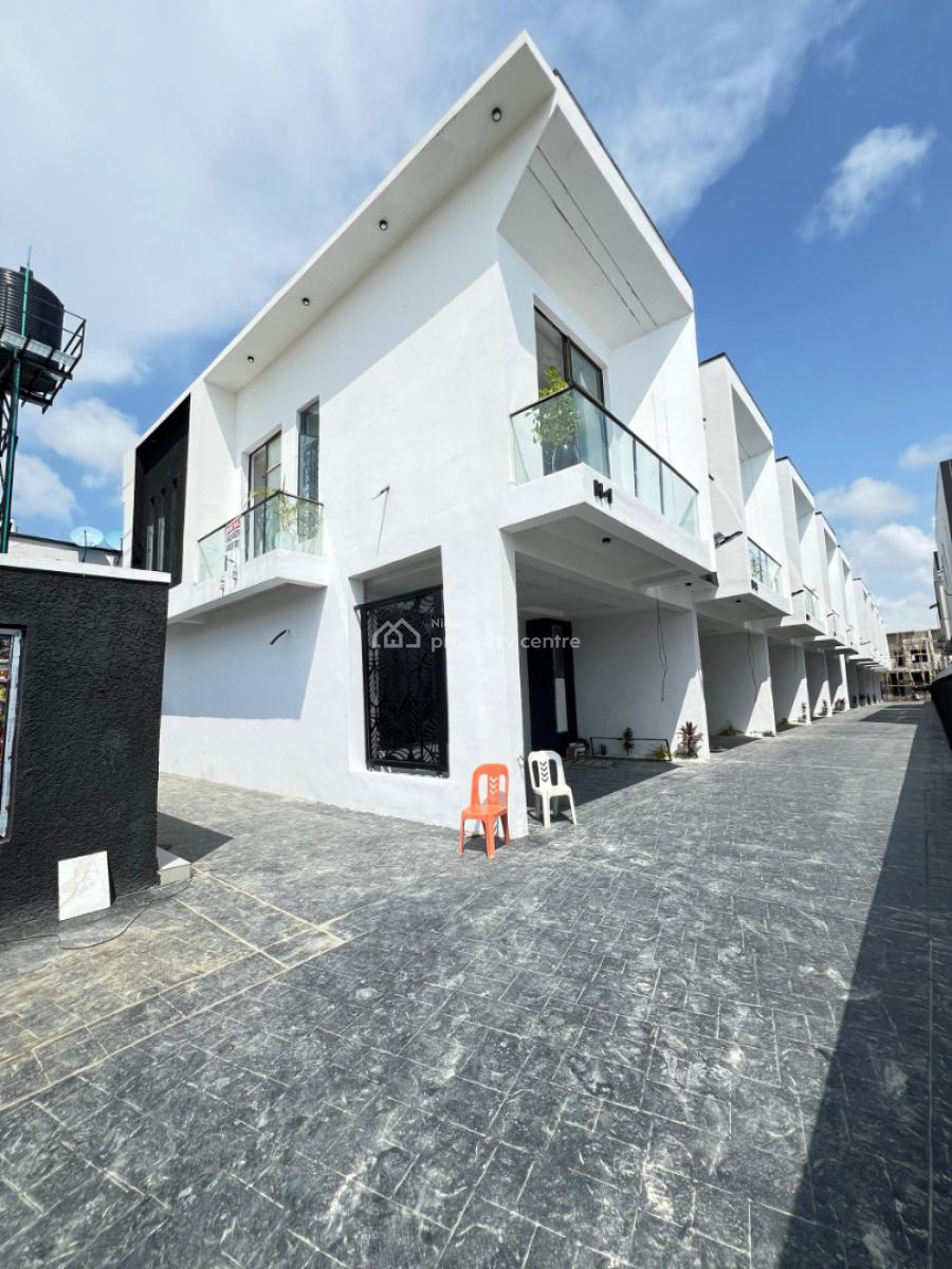 Very Spacious 4 Terraced Duplex with Bq in a Serene Environment, Ikota, Lekki, Lagos, Terraced Duplex for Sale