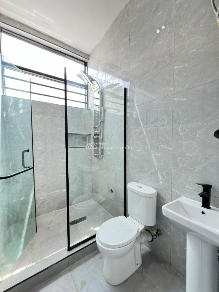 Very Spacious 4 Terraced Duplex with Bq in a Serene Environment, Ikota, Lekki, Lagos, Terraced Duplex for Sale