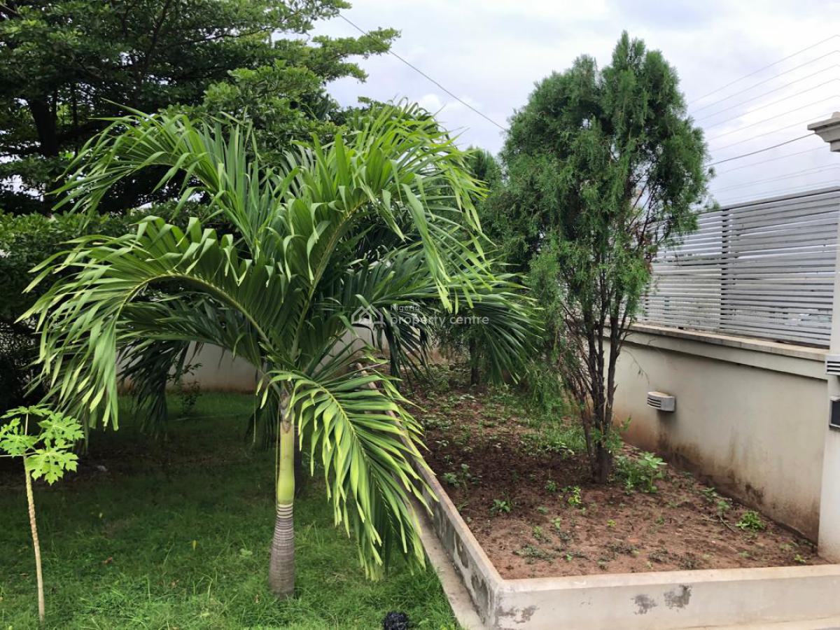 Relatively New 5 Bedroom Fully Detached Duplex with 2 Rooms Bq, Lekki Right, Marwa, Lekki, Lagos, Detached Duplex for Rent