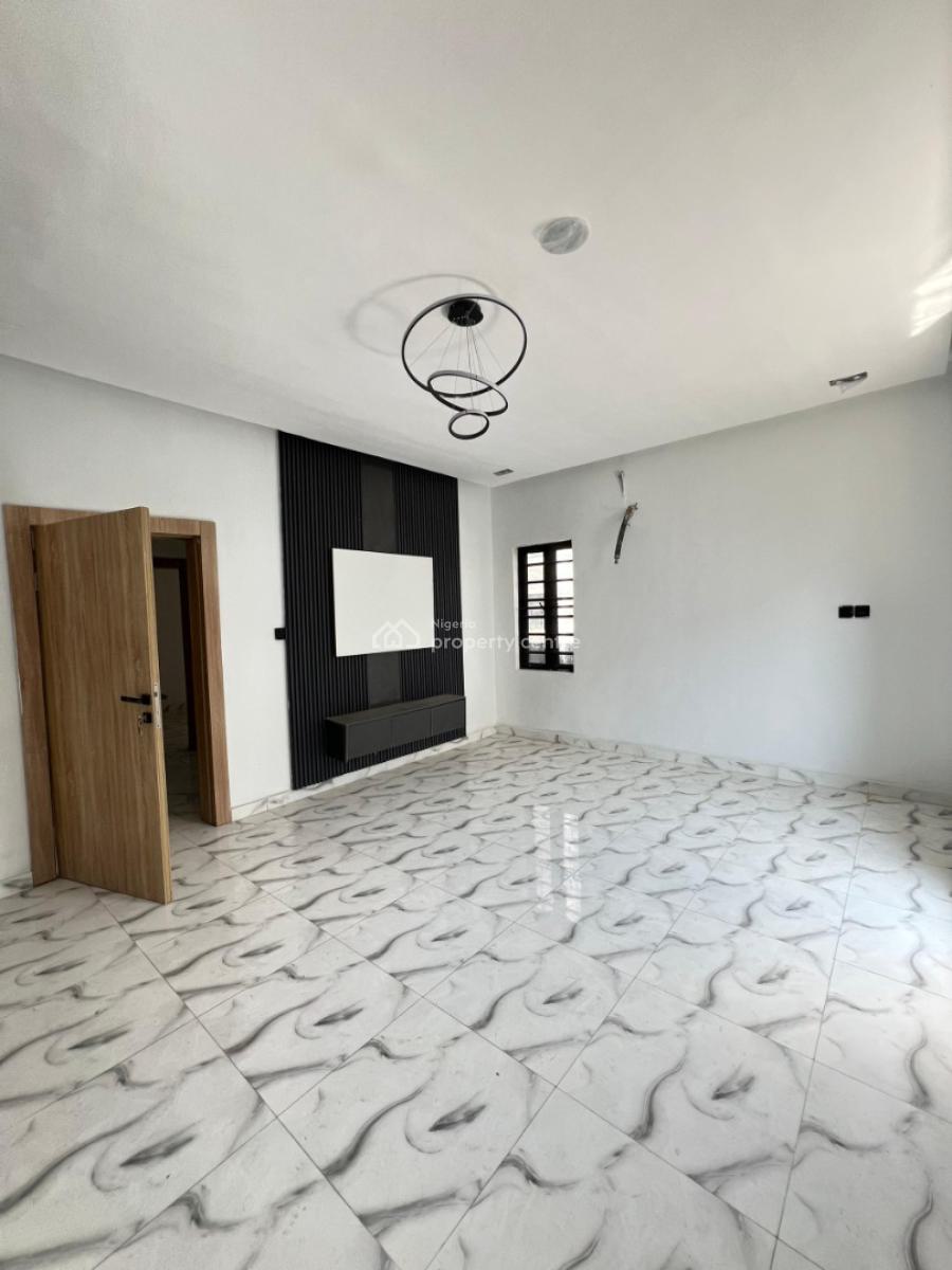 Well Built 4 Terraced Duplex with Bq in a Serene Environment, Ikota, Lekki, Lagos, Terraced Duplex for Sale