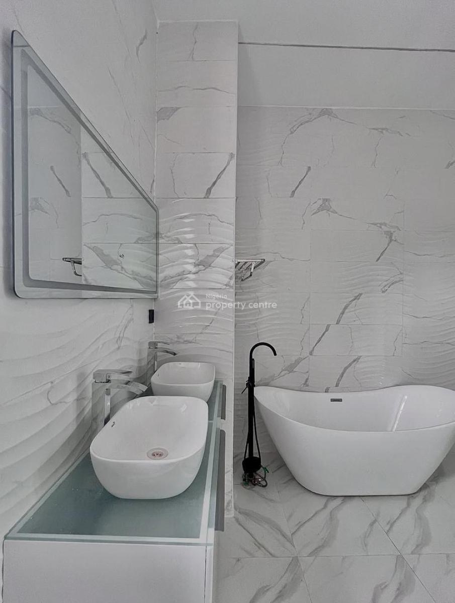 5 Bedroom Fully Detached Duplex with Bq, Osapa, Lekki, Lagos, Detached Duplex for Sale