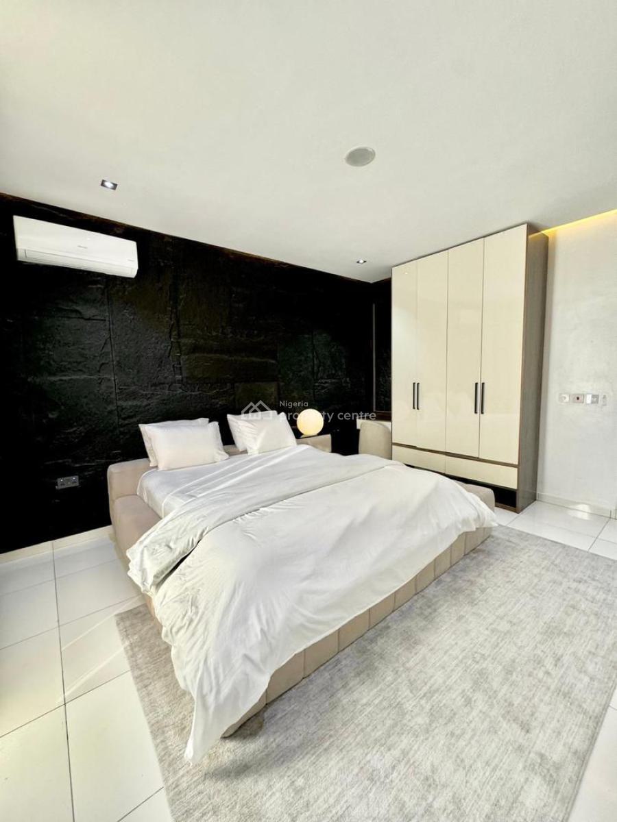 Luxury 2 Bed + Pool + Gym + Ps5, Gbangbala Street,ikate, Lekki, Lagos, Flat / Apartment Short Let