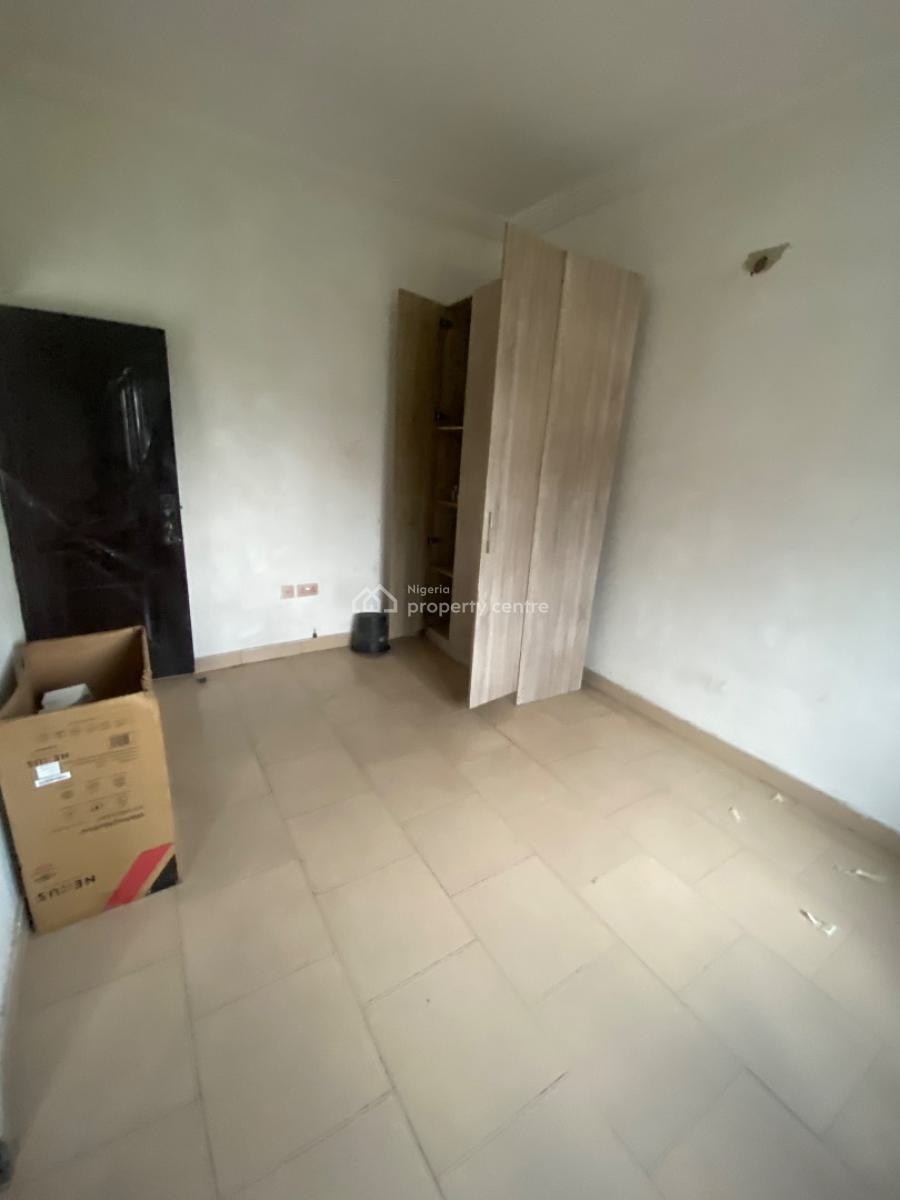 Dope 2 Bedroom Apartment (upstairs) in a Secured Environment, Deeeper Bus Stop, Ogombo, Ajah, Lagos, Flat / Apartment for Rent