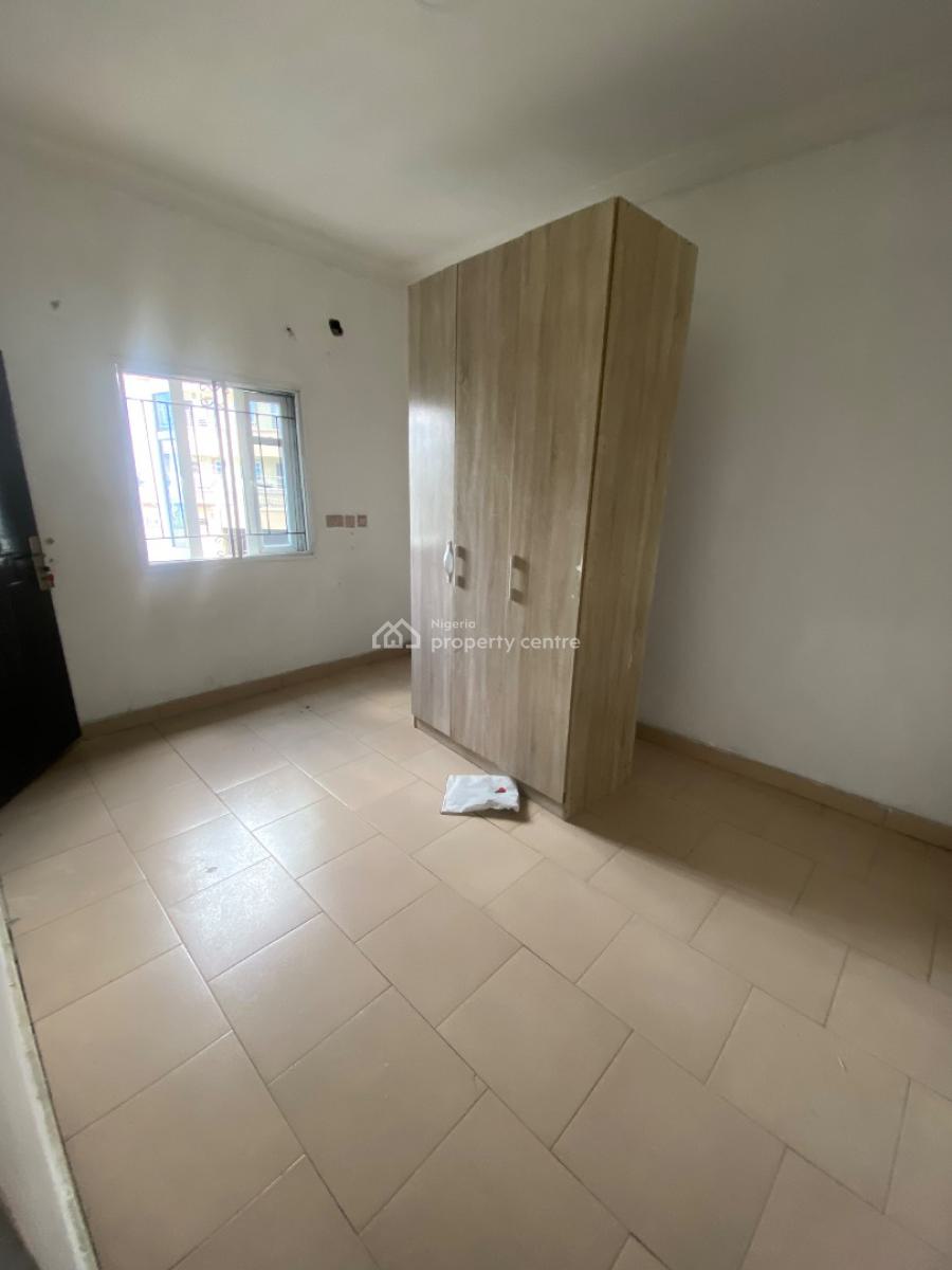 Dope 2 Bedroom Apartment (upstairs) in a Secured Environment, Deeeper Bus Stop, Ogombo, Ajah, Lagos, Flat / Apartment for Rent