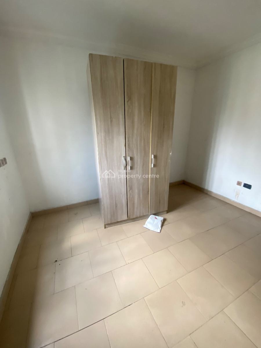 Dope 2 Bedroom Apartment (upstairs) in a Secured Environment, Deeeper Bus Stop, Ogombo, Ajah, Lagos, Flat / Apartment for Rent