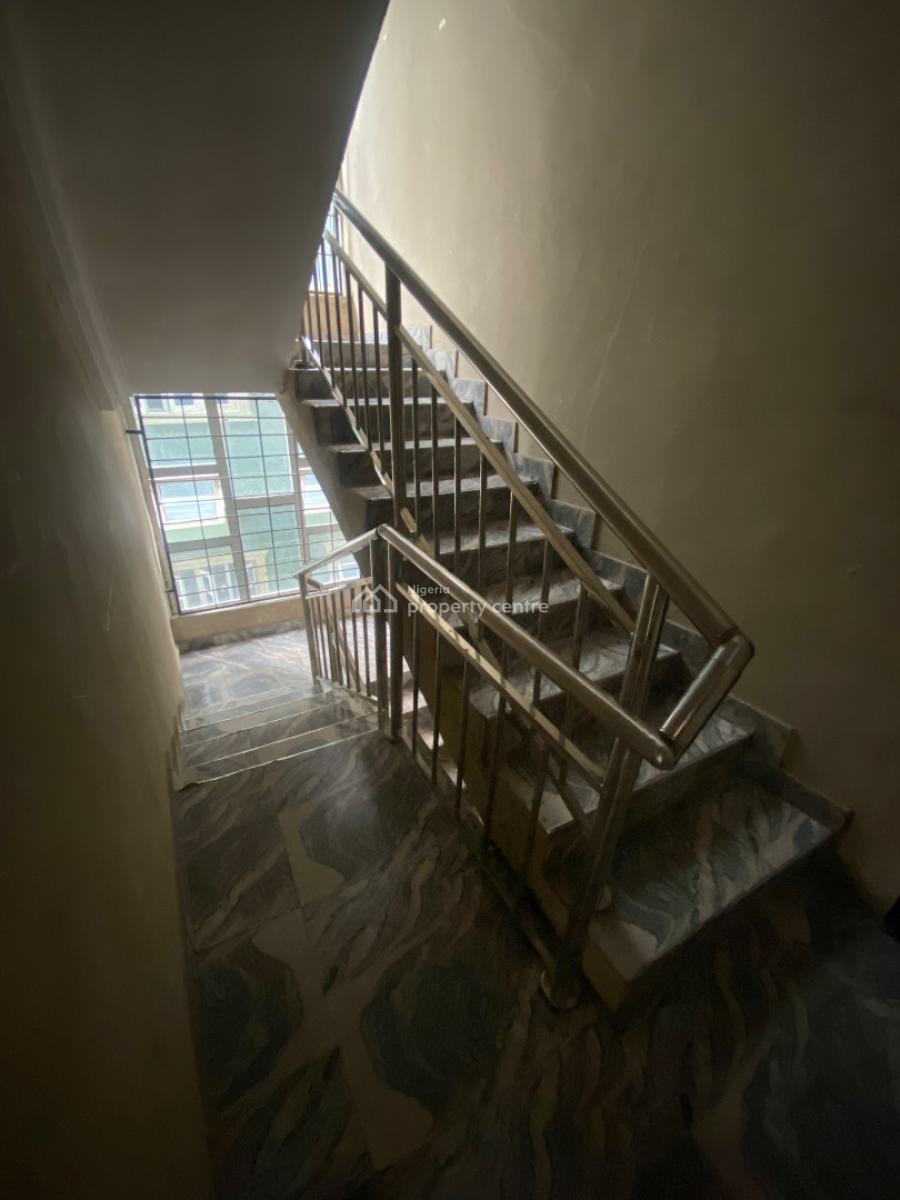 Dope 2 Bedroom Apartment (upstairs) in a Secured Environment, Deeeper Bus Stop, Ogombo, Ajah, Lagos, Flat / Apartment for Rent