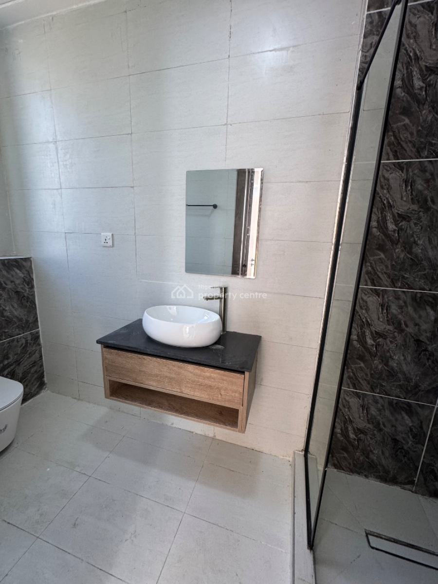 Spacious Newly Built 2 Bedroom Flat with Elevator, Ikate, Ikate, Lekki, Lagos, Block of Flats for Sale