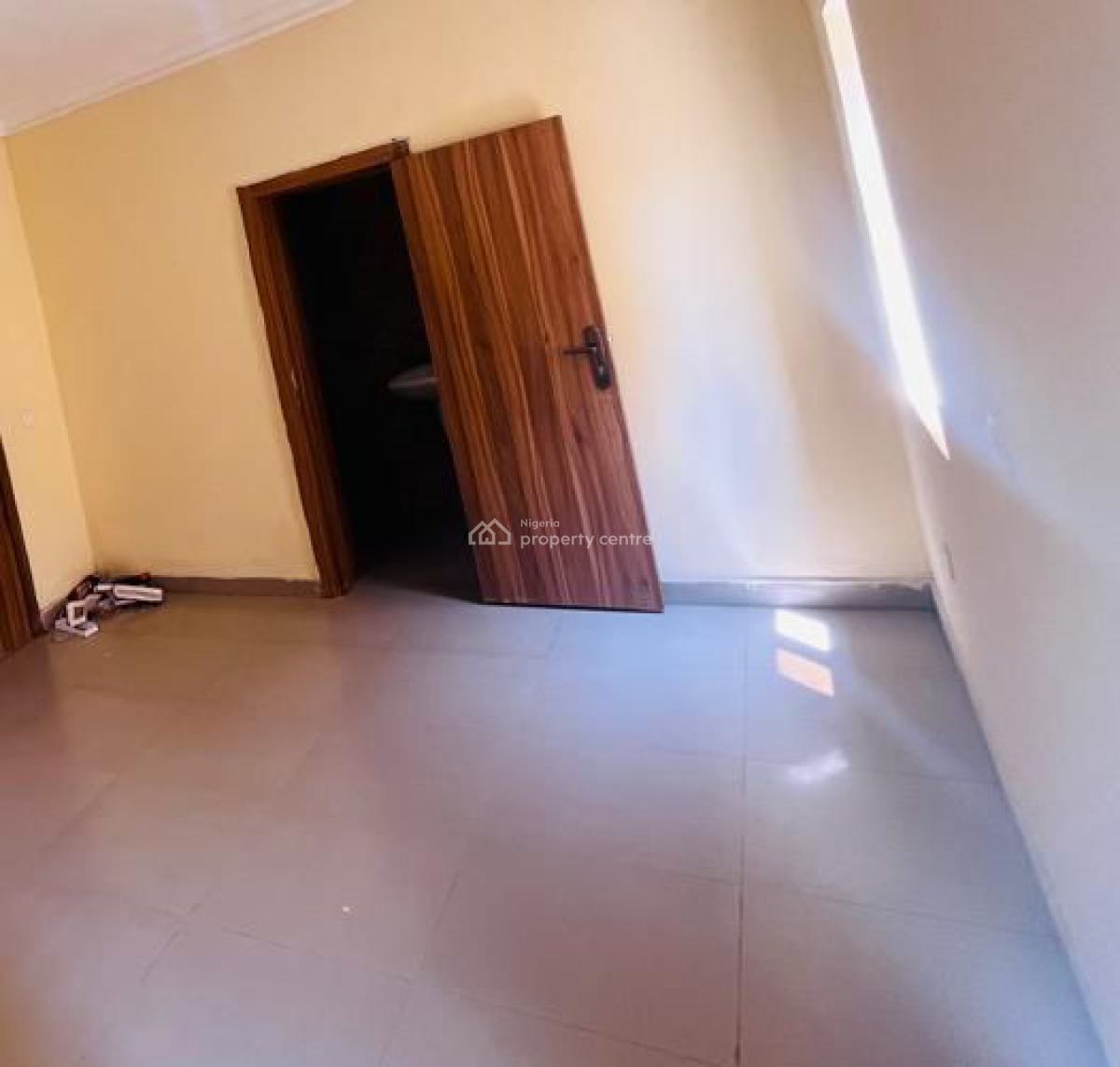Mini Flat (room and Parlour), Lekki, Lagos, Flat / Apartment for Rent