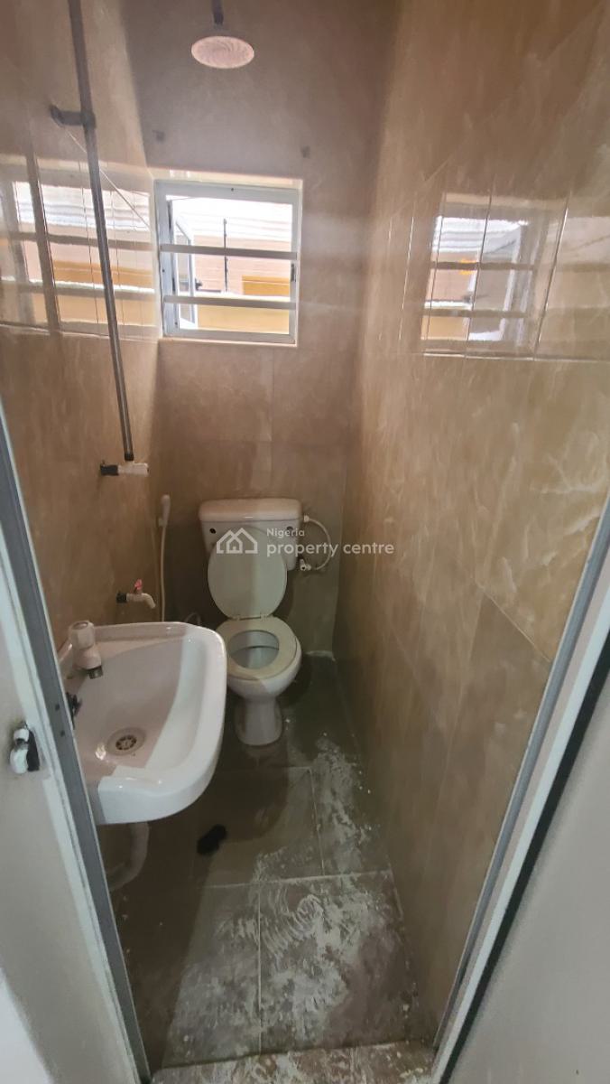 Lovely 1bedroom Flat Ground-floor Ensuite, Off Aborishade Road, Lawanson, Surulere, Lagos, Mini Flat (room and Parlour) for Rent