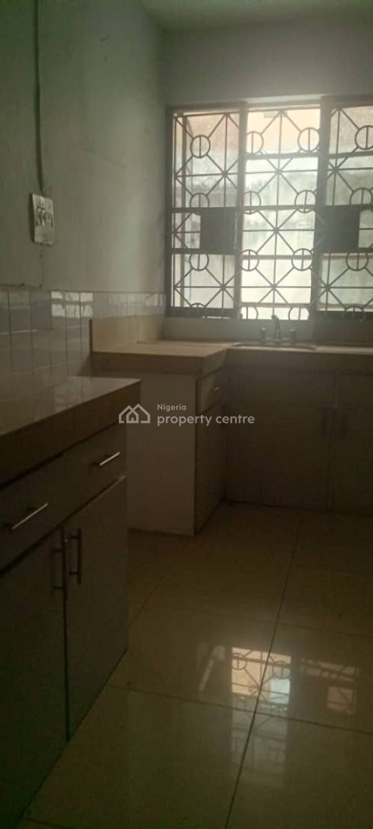 Decent 3 Bedroom Apartments, Obaniko Estate, Gbagada, Lagos, Flat / Apartment for Rent