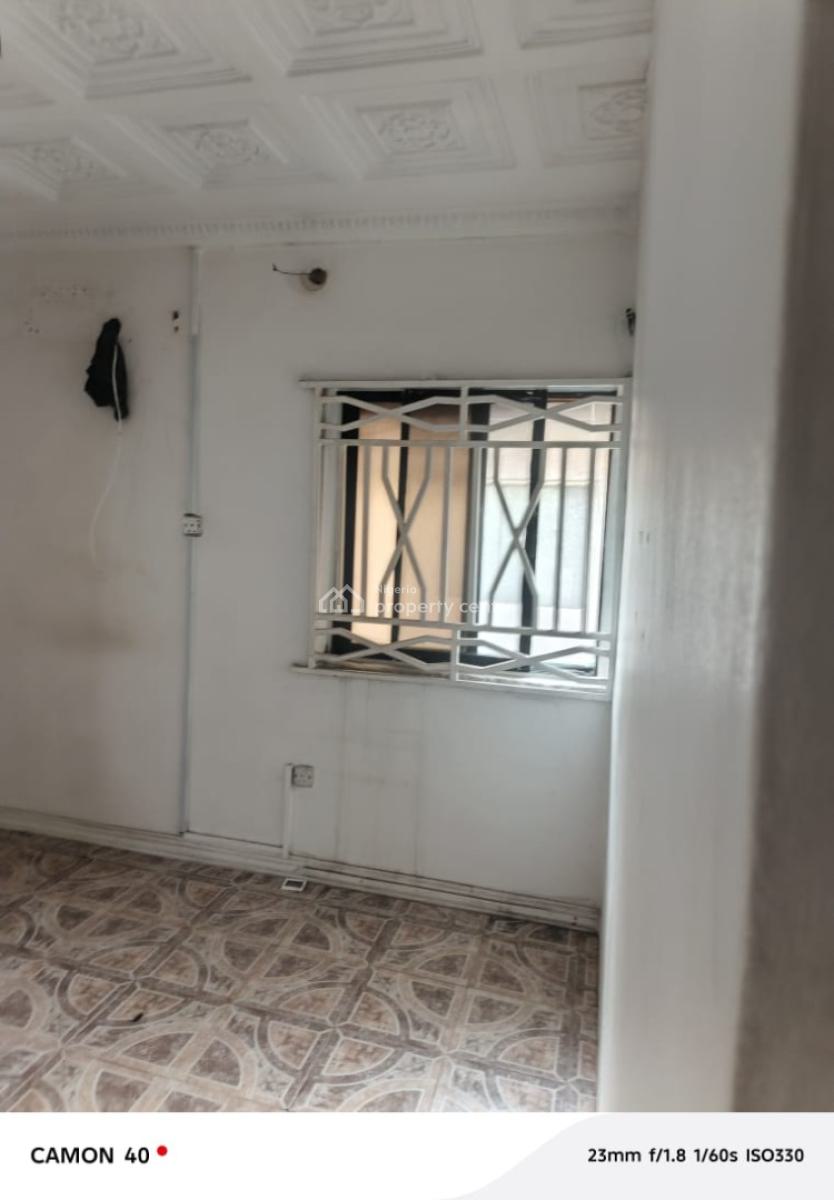 Room Self Contained, Ikota, Lekki, Lagos, Self Contain (single Rooms) for Rent