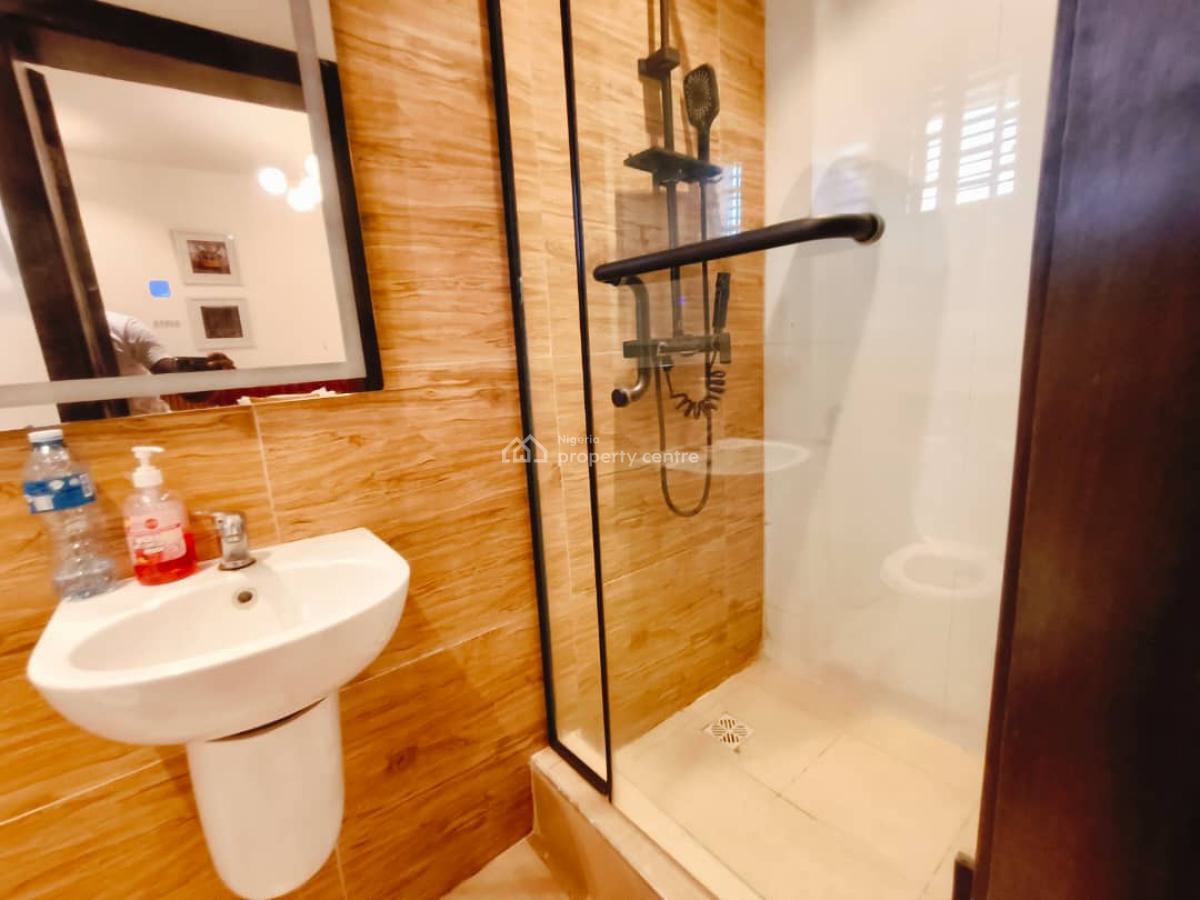 Exquisite Mini Flat (room & Parlor) Apartment, Lekki Phase 1, Lekki Phase 1, Lekki, Lagos, Mini Flat (room and Parlour) Short Let