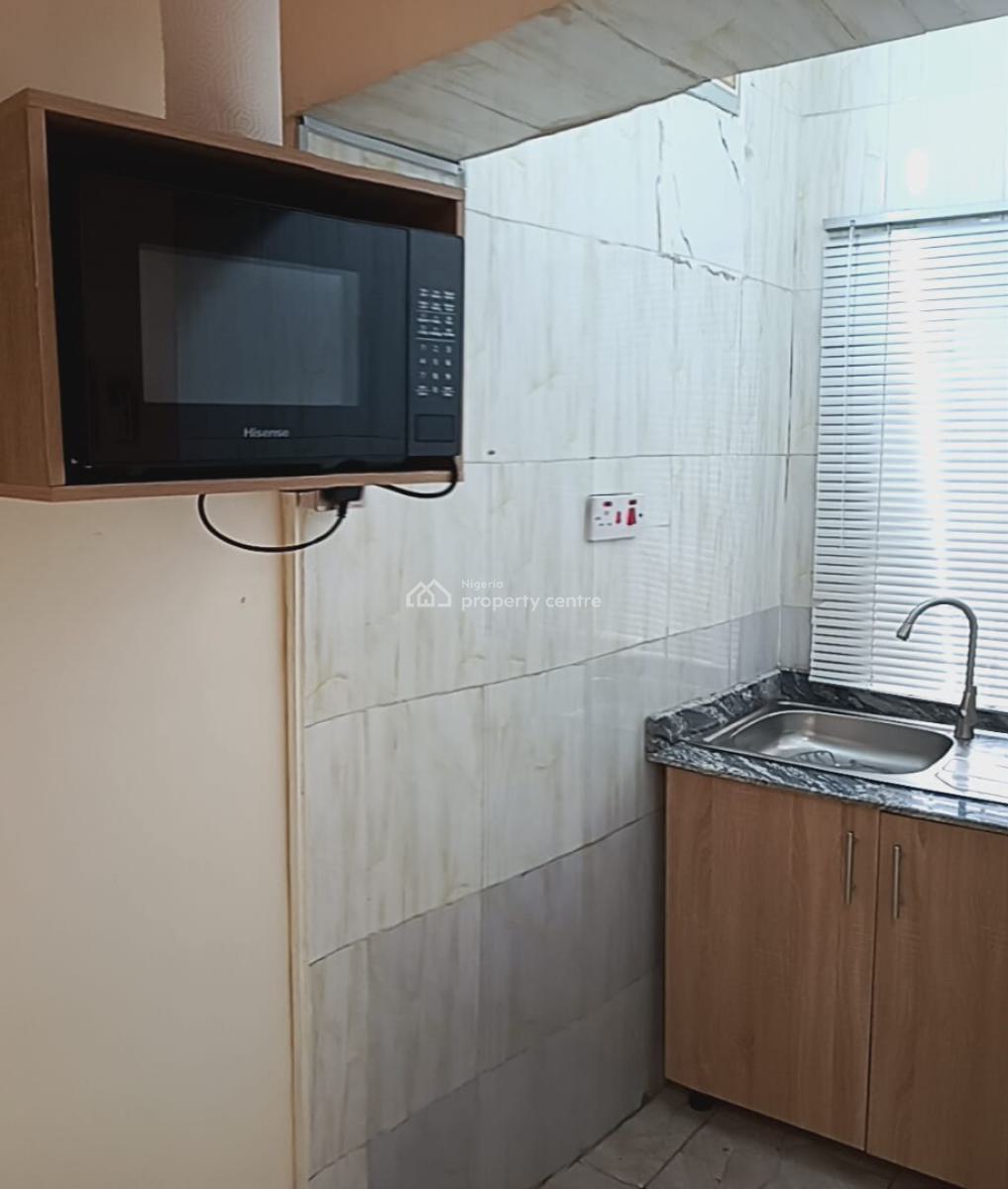 Well Furnished Studio Apartment, Ikeja Gra, Ikeja, Lagos, Self Contain (single Rooms) Short Let