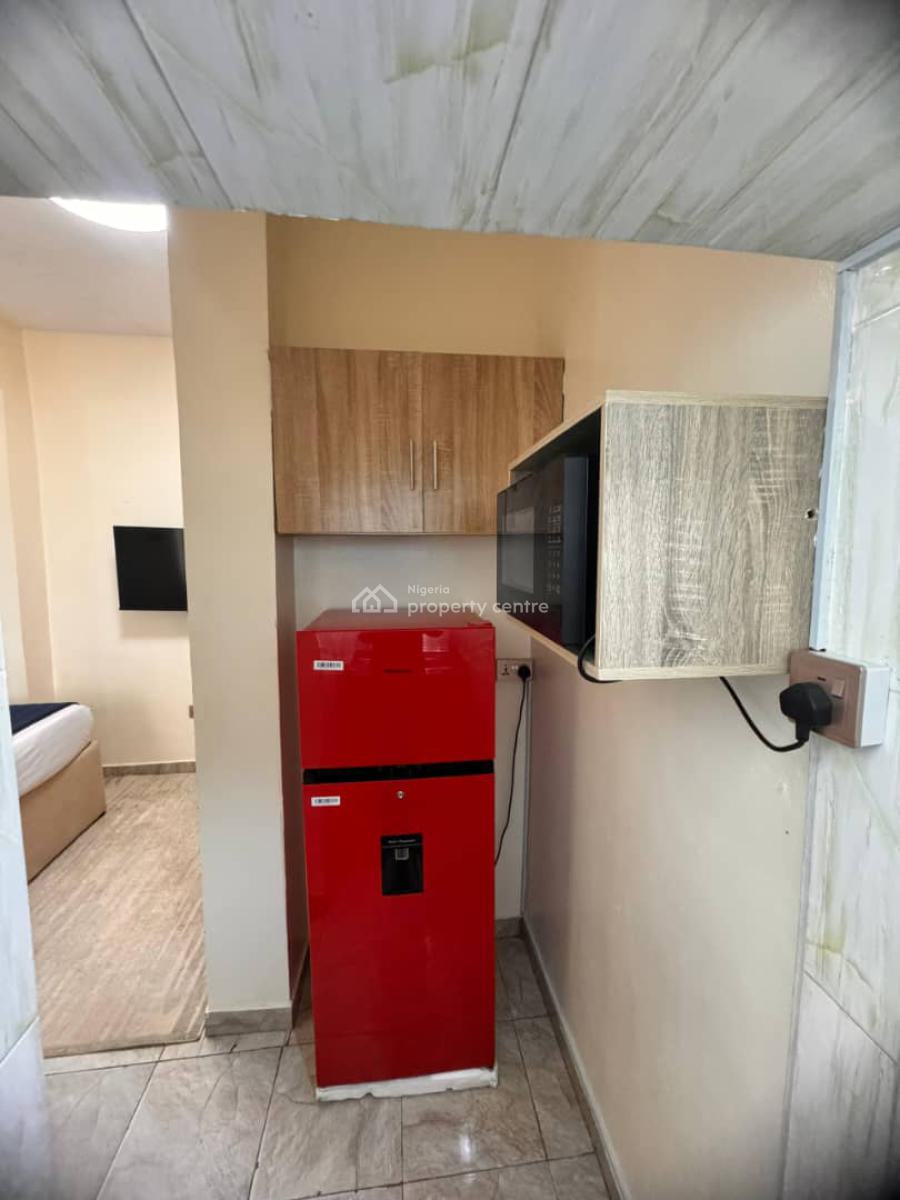 Well Furnished Studio Apartment, Ikeja Gra, Ikeja, Lagos, Self Contain (single Rooms) Short Let