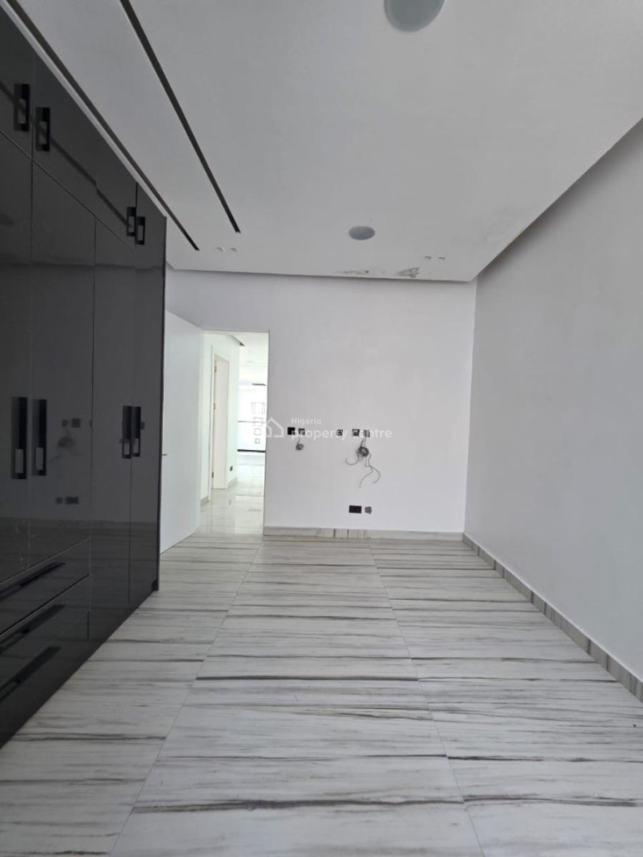 Spacious 5bedroom Semi Detached House with Pool and Bq, Ikate Lekki, Lekki, Lagos, Semi-detached Duplex for Sale