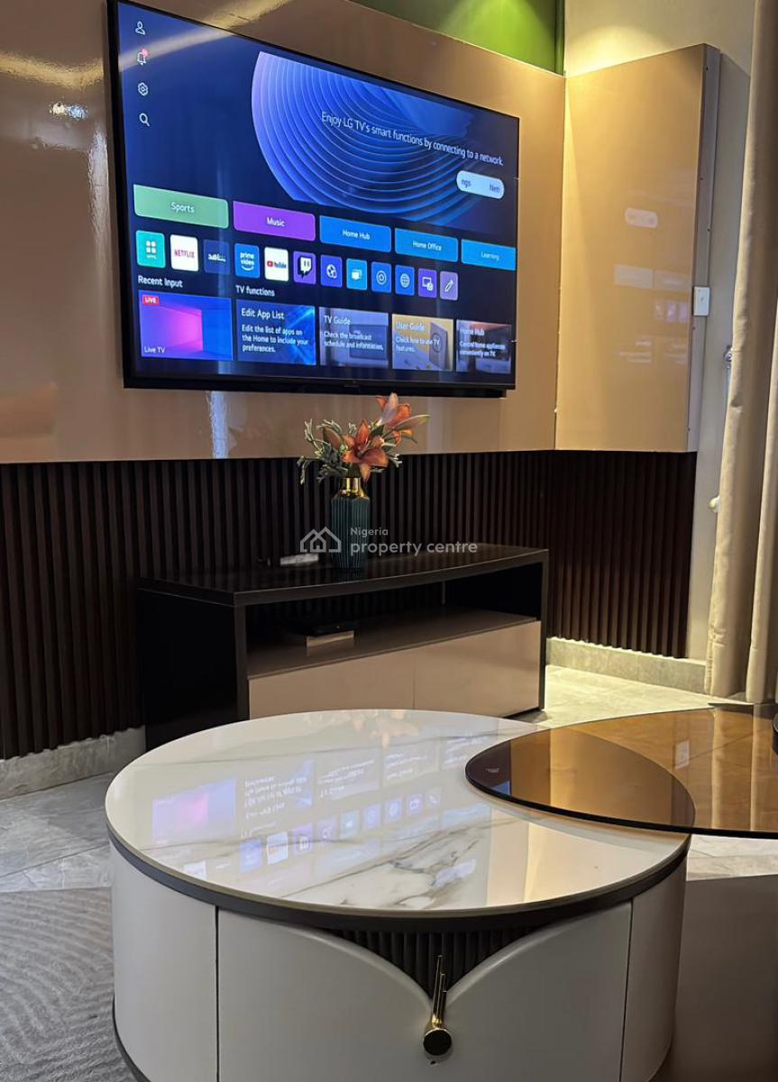 Luxury Home (light,dstv, Laundry, All Inclusive at No Additional Cost), Admiralty Road, Lekki Phase 1, Lekki, Lagos, Flat / Apartment for Rent