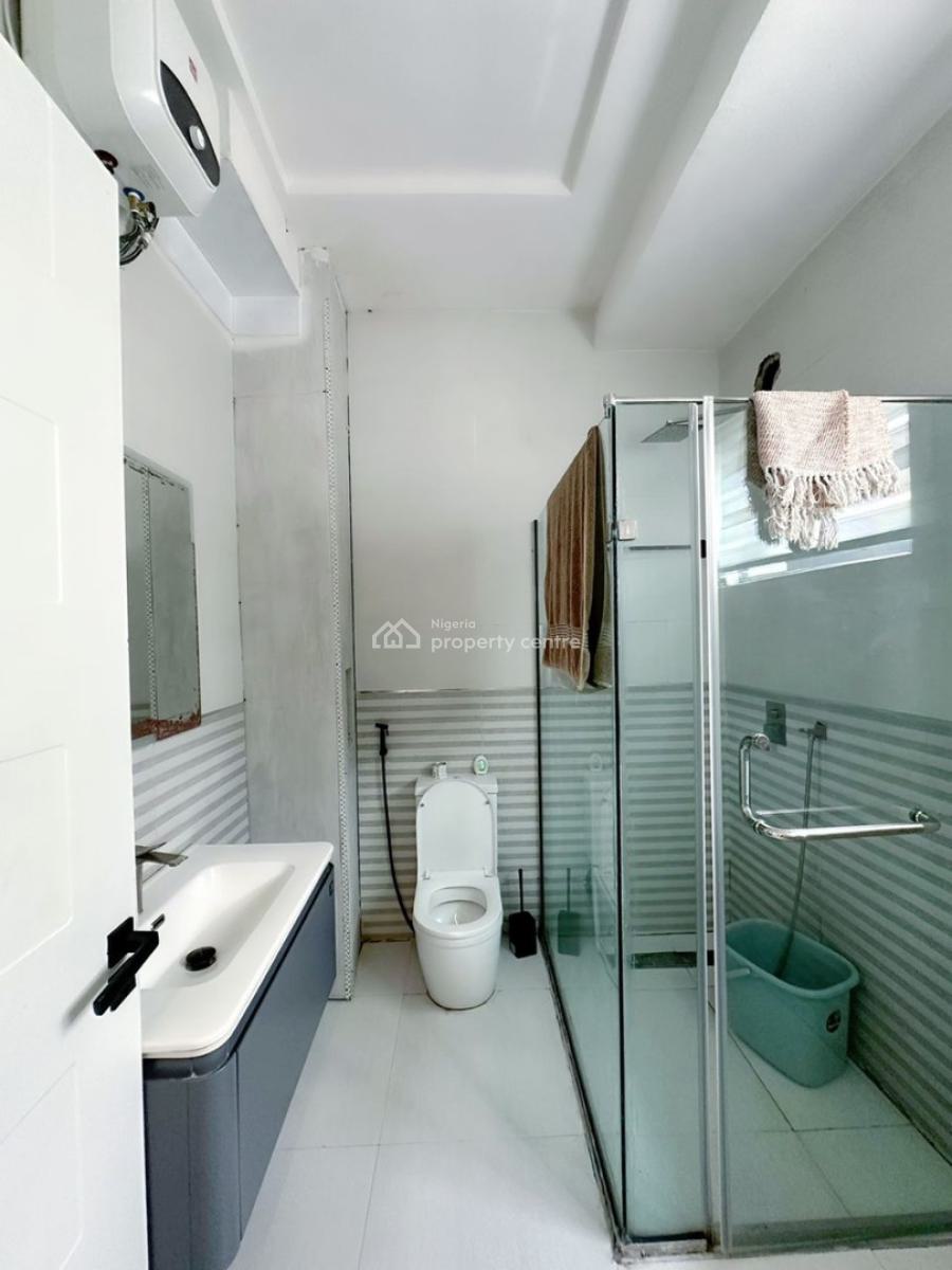 2 Bedroom Apartment, Ologolo, Lekki, Lagos, Block of Flats for Sale