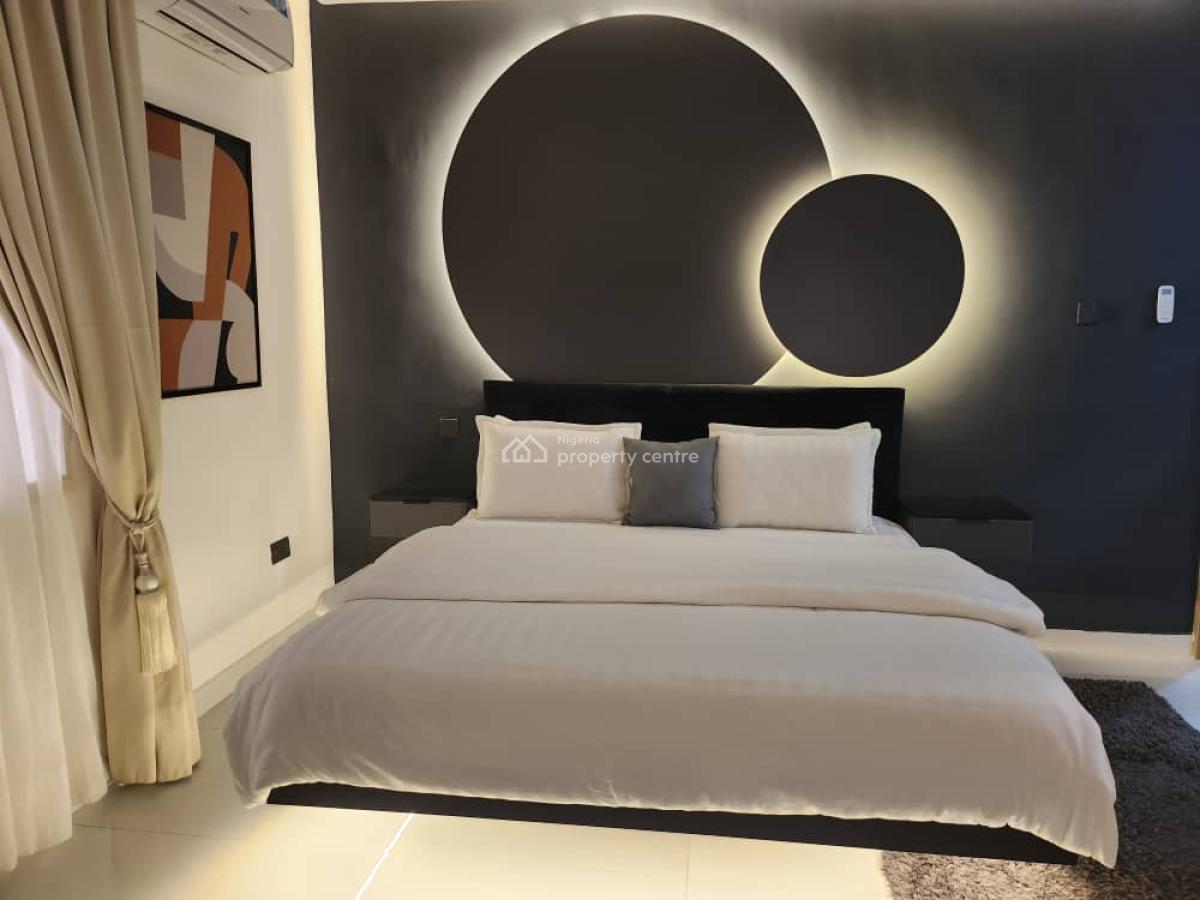 Exquisite 3 Bedrooms Flat + Gazebo (lounge), Close to Wuse Ii / Banex Bridge, Wuse 2, Abuja, Flat / Apartment for Rent