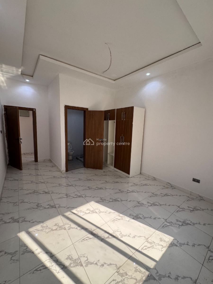 Spacious 2bedroom Flat with Elevator and Pool, Ikate, Lekki, Lagos, Block of Flats for Sale