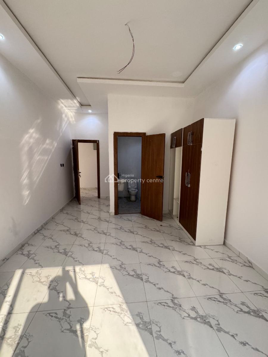 Spacious 2bedroom Flat with Elevator and Pool, Ikate, Lekki, Lagos, Block of Flats for Sale