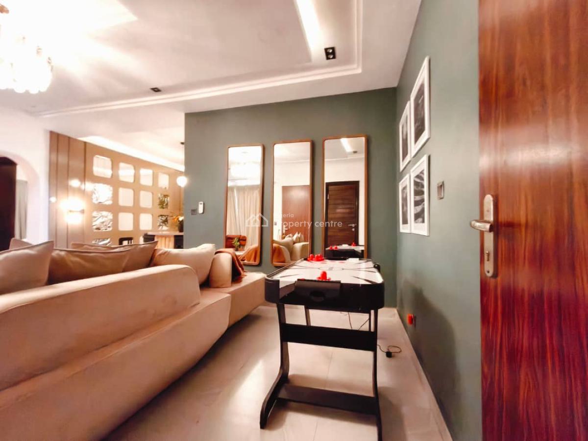 Exquisite 2 Bedroom Apartment, Lekki Phase 1, Lekki Phase 1, Lekki, Lagos, Flat / Apartment Short Let