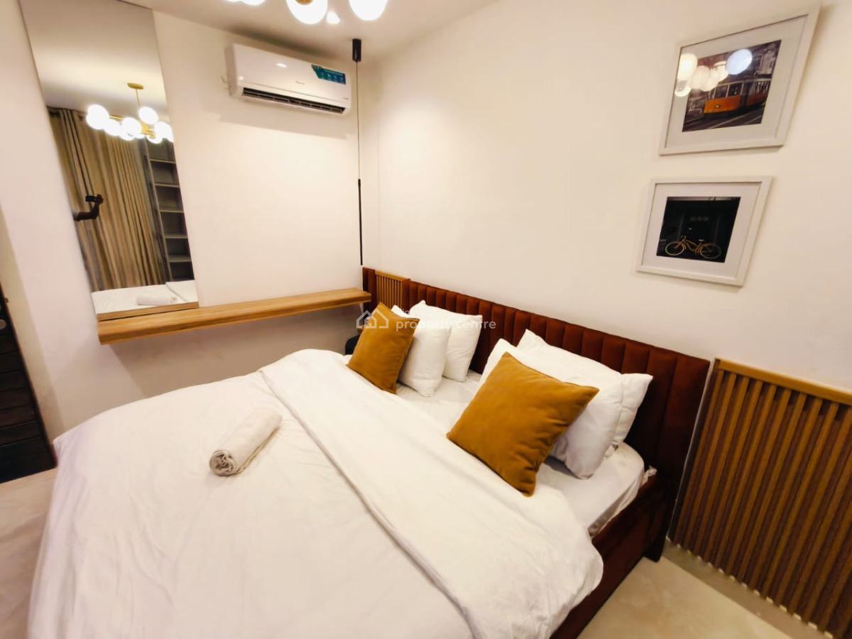 Exquisite 2 Bedroom Apartment, Lekki Phase 1, Lekki Phase 1, Lekki, Lagos, Flat / Apartment Short Let