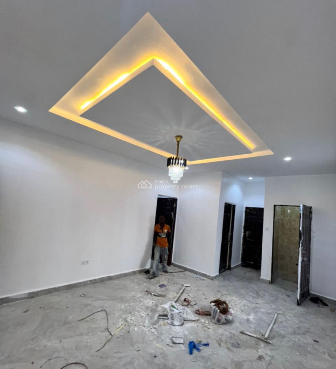 Standard 2 Bedroom Apartment, Off 4th Avenue, Gwarinpa, Abuja, Flat / Apartment for Rent
