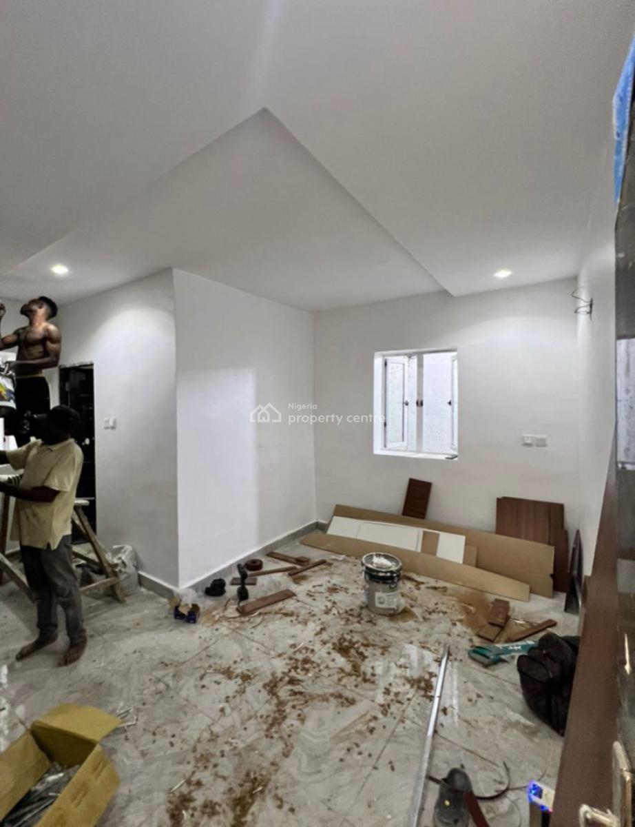 Standard 2 Bedroom Apartment, Off 4th Avenue, Gwarinpa, Abuja, Flat / Apartment for Rent