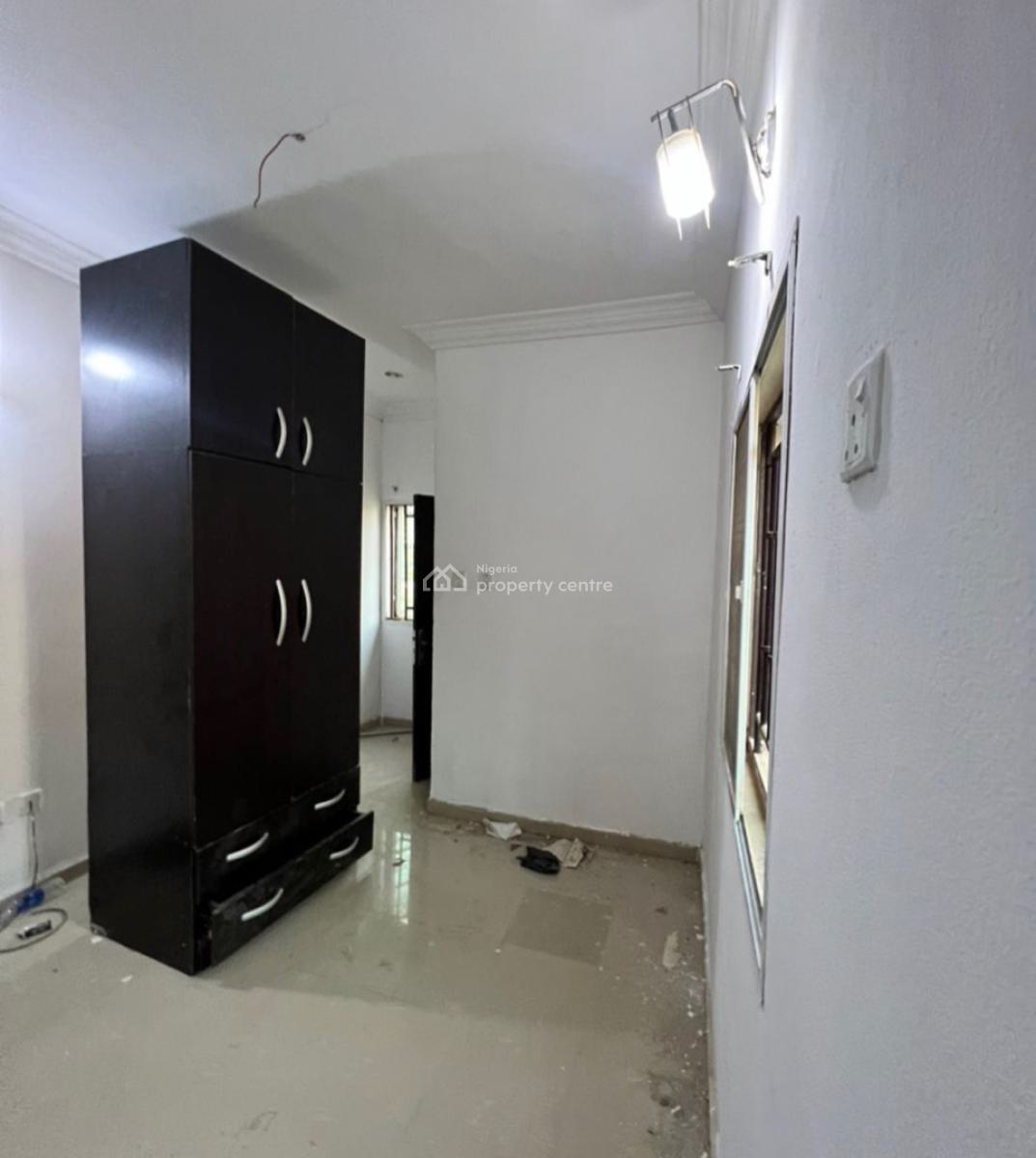 Standard 2 Bedroom Apartment, Off 4th Avenue, Gwarinpa, Abuja, Flat / Apartment for Rent
