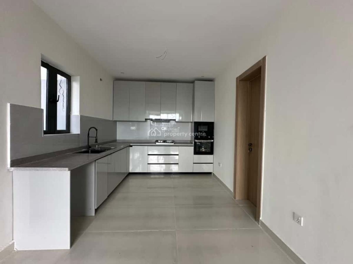 Standard 4 Bedroom Terrace Duplex with a Bq, New Road By Chevron, Lekki, Lagos, Terraced Duplex for Rent
